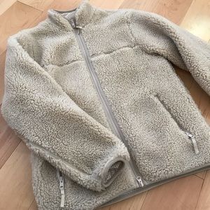 Aritzia Sherpa fleece jacket